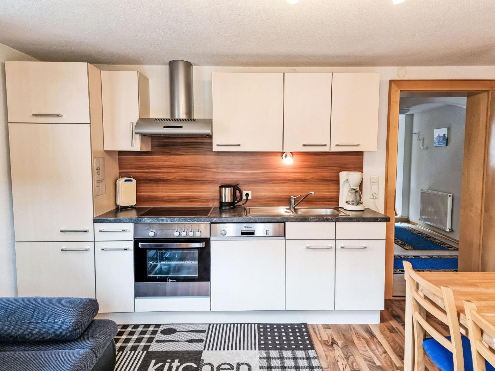 Apartment Laura - Kpl627 By Interhome カップル エクステリア 写真